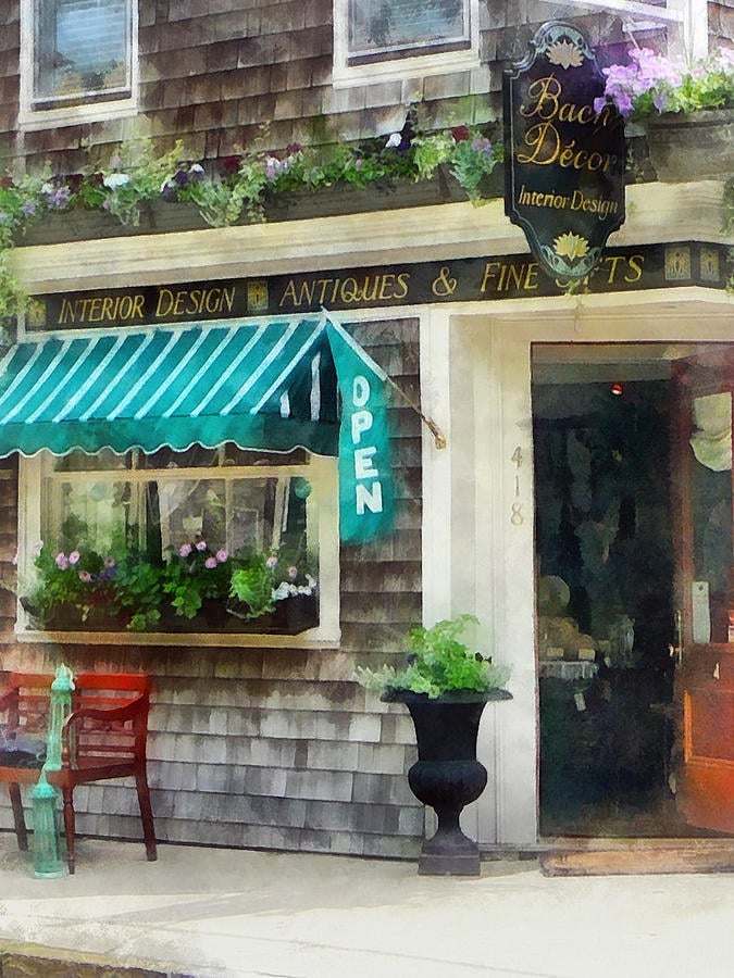 10 Best Antique Shops To Visit In Newport Ri