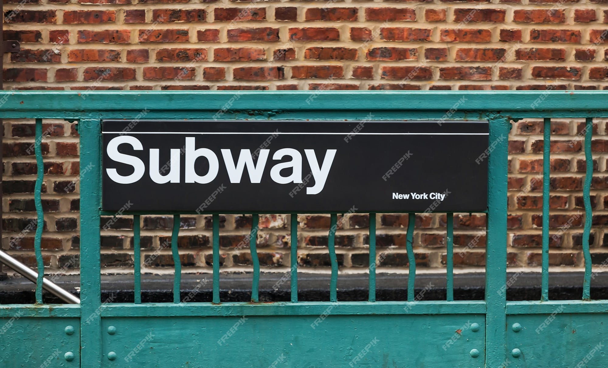 10 Secrets Behind The Iconic New York Subway Sign