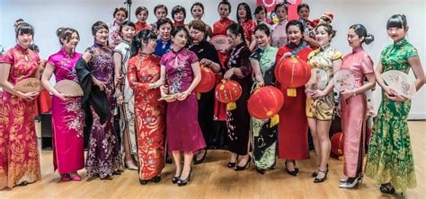 Wearing Lucky Colors and Clothing for Chinese New Year