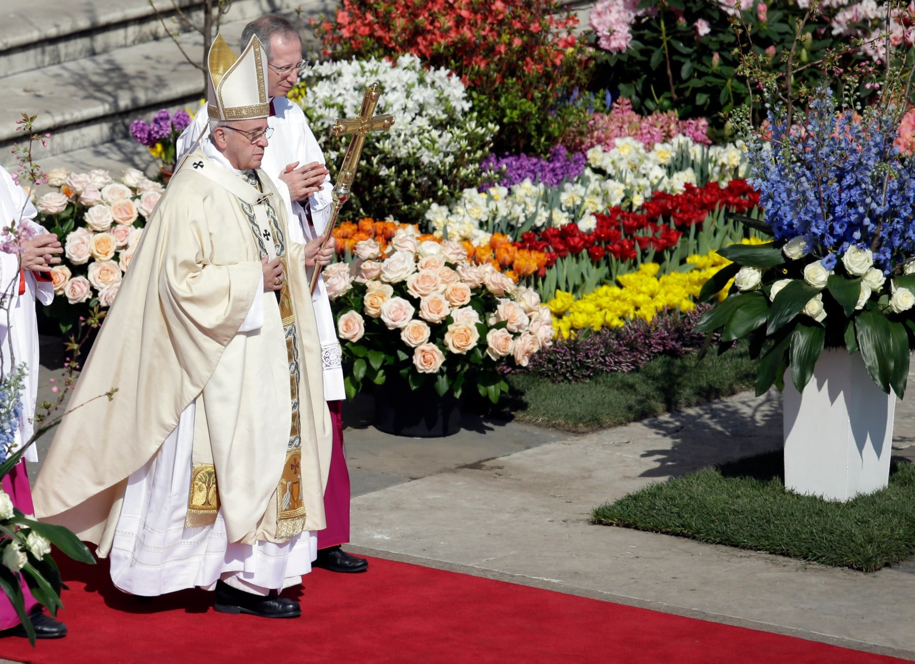 Celebrating Renewal and Faith on Easter Sunday