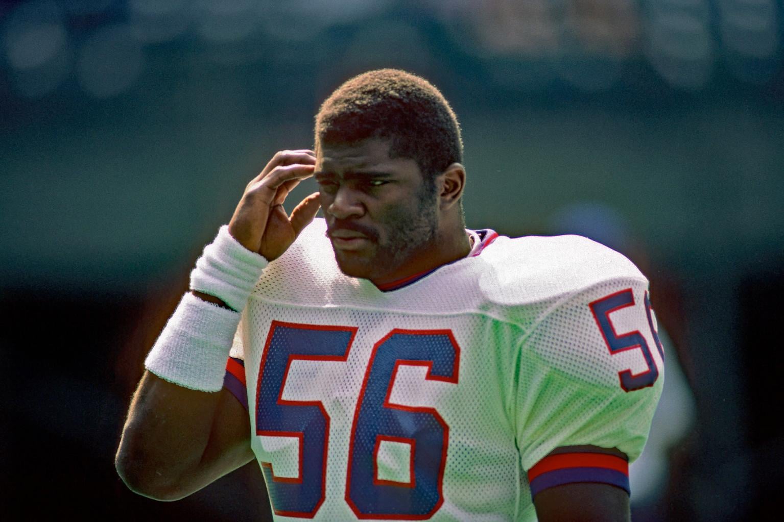 Lawrence Taylor: A Legendary Defensive Player