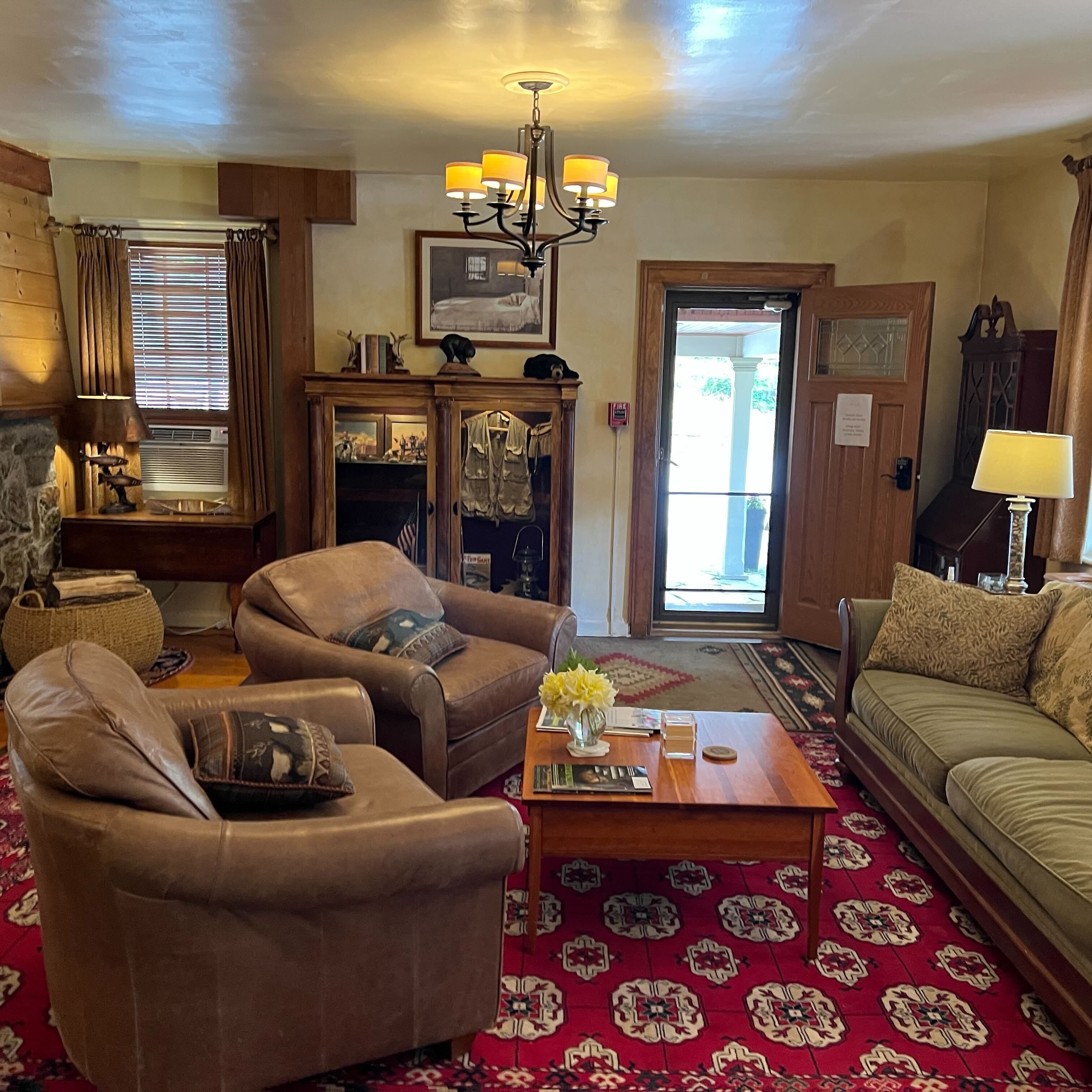 A cozy room at the Newhart Inn