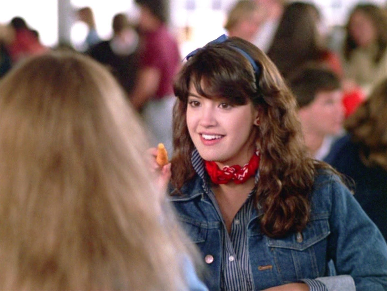 Phoebe Cates as Linda Barrett