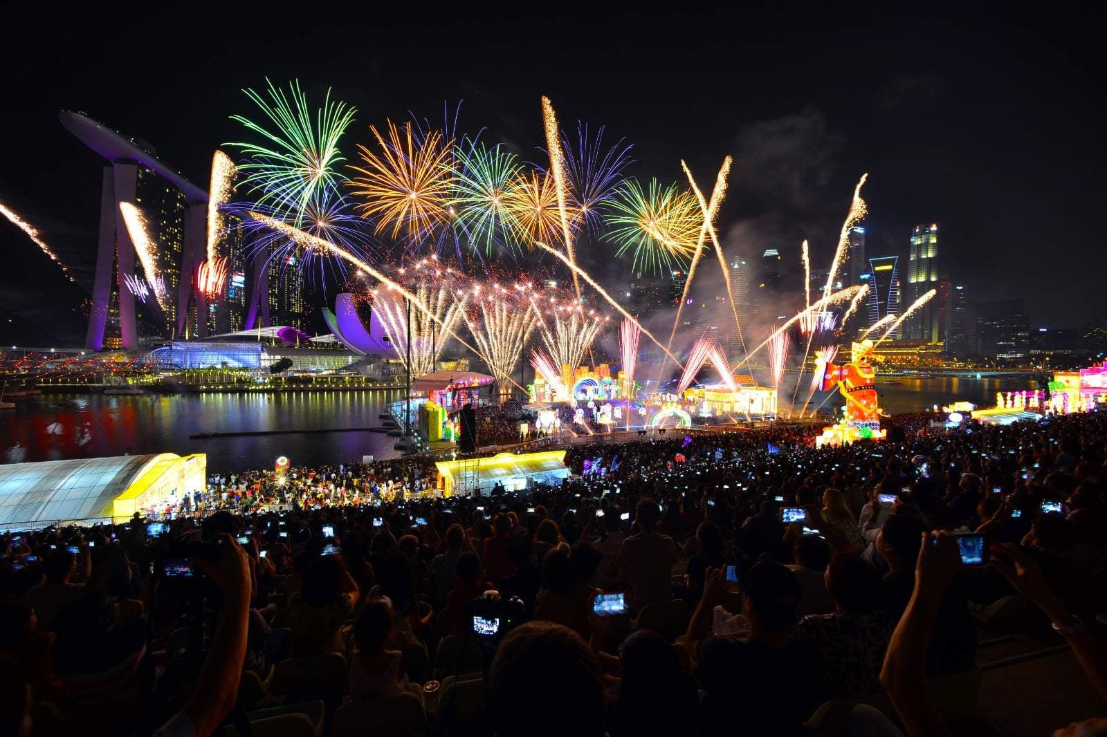 The Singapore River Hongbao