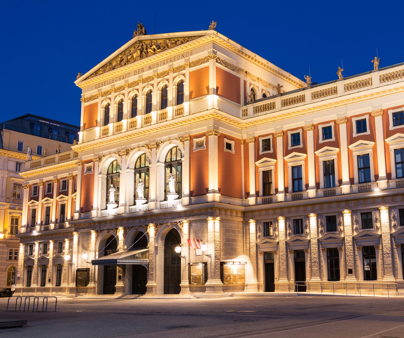 Discover The Rhythm Of Time In Vienna