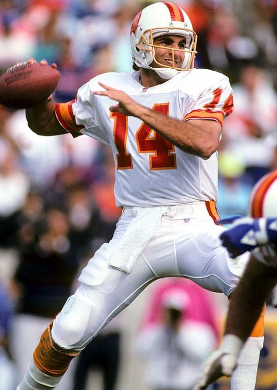 Vinny Testaverde's Time with the Tampa Bay Buccaneers